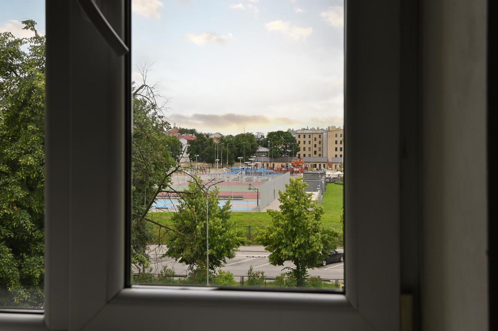 Nice & Cheap Apartment And Free Parking Rīga Exterior foto